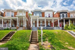 Building Photo - 4662 Kernwood Ave