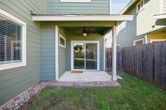 Building Photo - 1125 Walton Ln