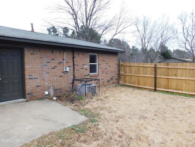 Building Photo - 5431 Nail Rd