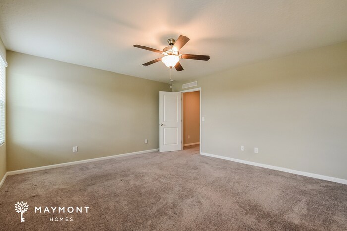 Building Photo - 2703 Island Walk Dr