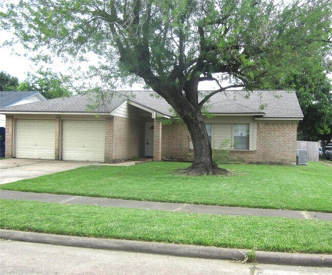 Primary Photo - 17907 Fieldglen Dr