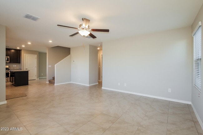 Building Photo - 3919 S 82nd Dr