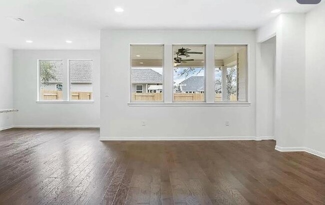 Building Photo - 4441 Arques Ave