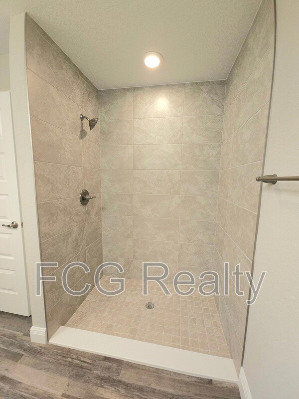 Building Photo - 51 Pecan Run Dr