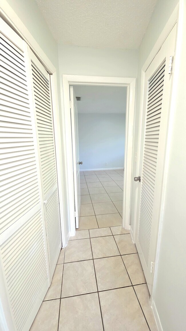 Building Photo - 3581-NPM