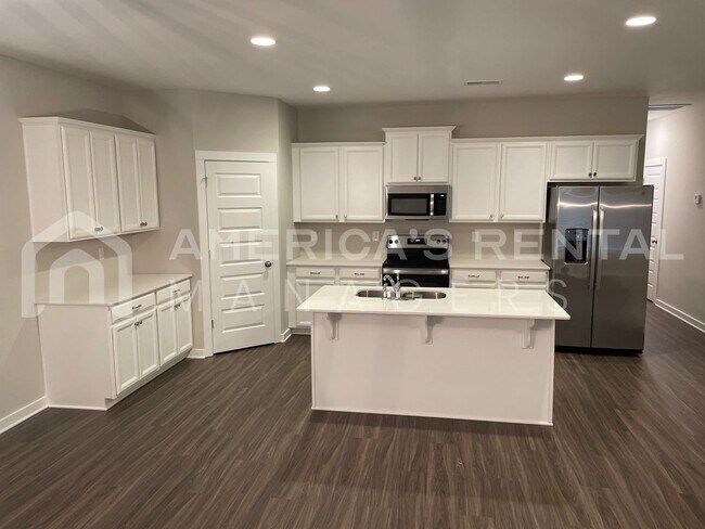 Building Photo - Home for Rent in Oak Grove, AL!!! Availabl...