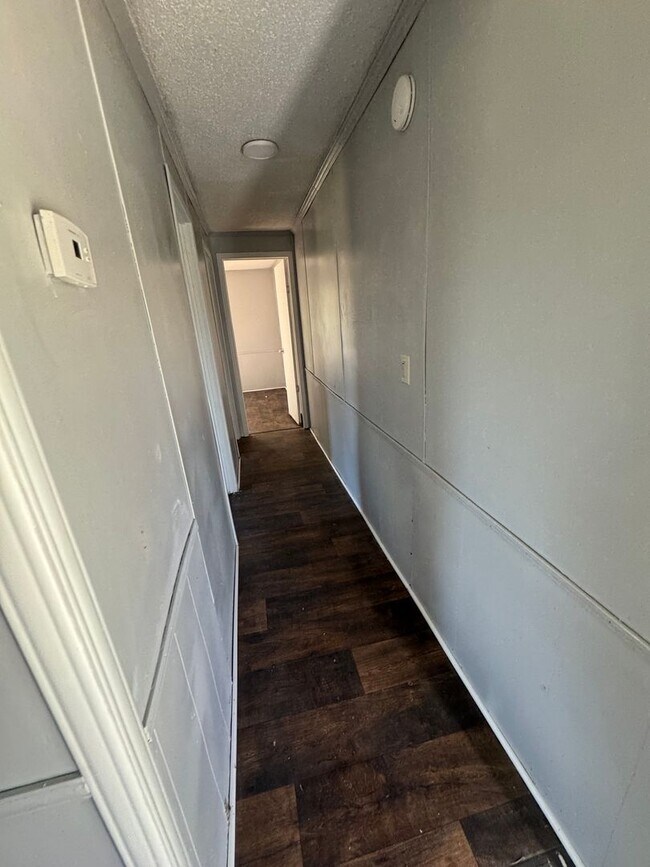 Building Photo - 3 BR 2 Bath 1,280 sq ft singlewide mobile home on 3.09 acres in Lonoke, AR