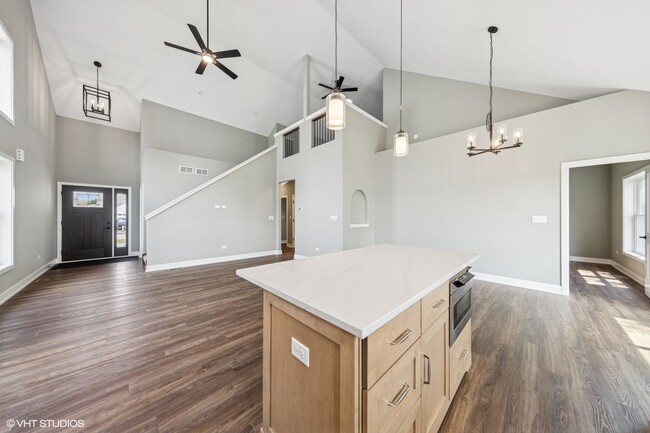 Building Photo - 534 Sudbury Cir