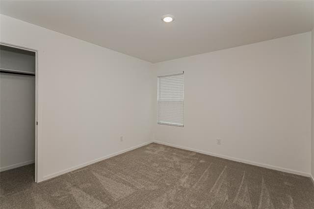 Building Photo - 1129 Tufted Dr