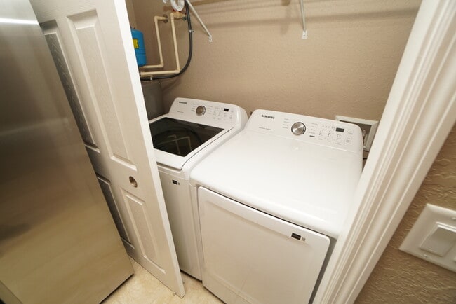 Building Photo - 2151 NW 7th St