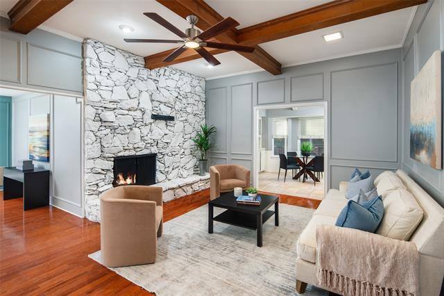 Building Photo - 3528 Pinehurst Dr