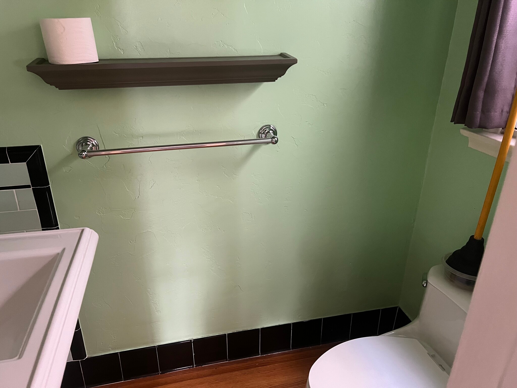 Building Photo - 8361 Blackburn Ave