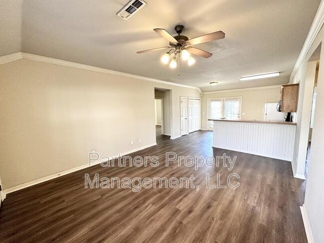 Building Photo - 1112 West Hendrix Street