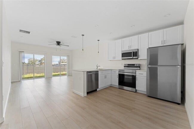 Building Photo - 2545 Slim Haywood Ave