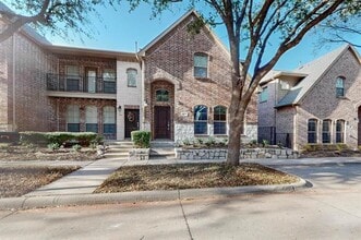Building Photo - 6818 Cortona Ln