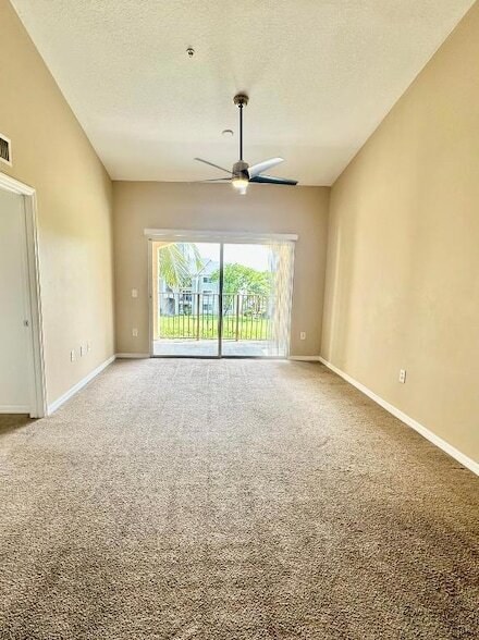 Building Photo - 4151 San Marino Blvd