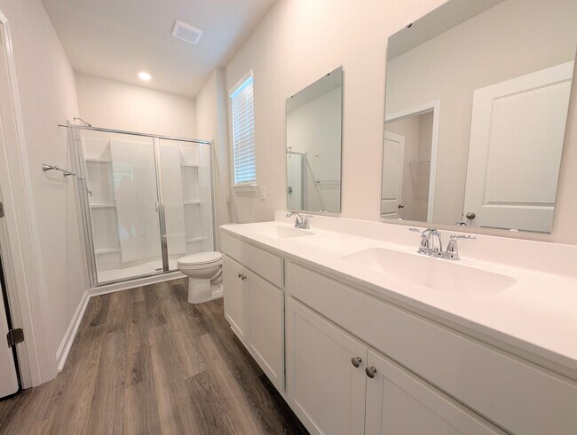 Building Photo - Brand New Home in Sand Ridge Park