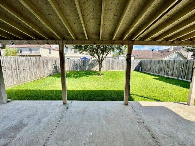 Building Photo - 21355 Claretfield Ct