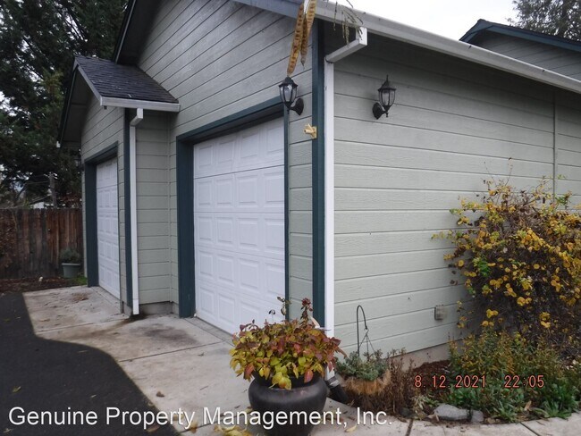 Building Photo - 3 br, 2 bath House - 800 N Rose Street