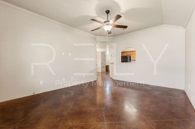 Building Photo - PM1-TEMP603 W Karey Dr