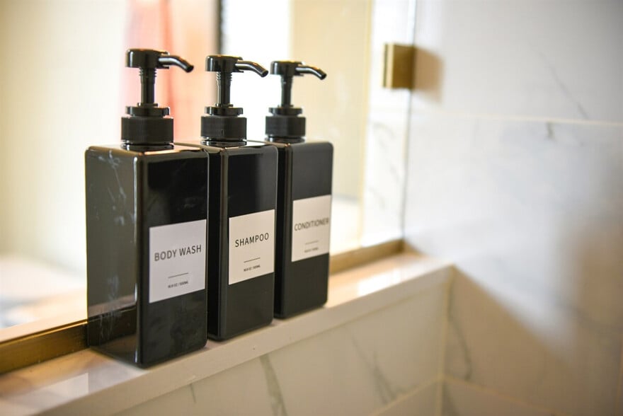 Building Photo - 1816 Rhine St