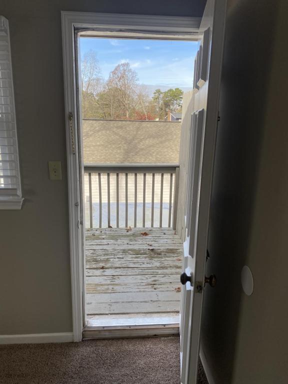 Building Photo - 112 State Rd S-42-7449