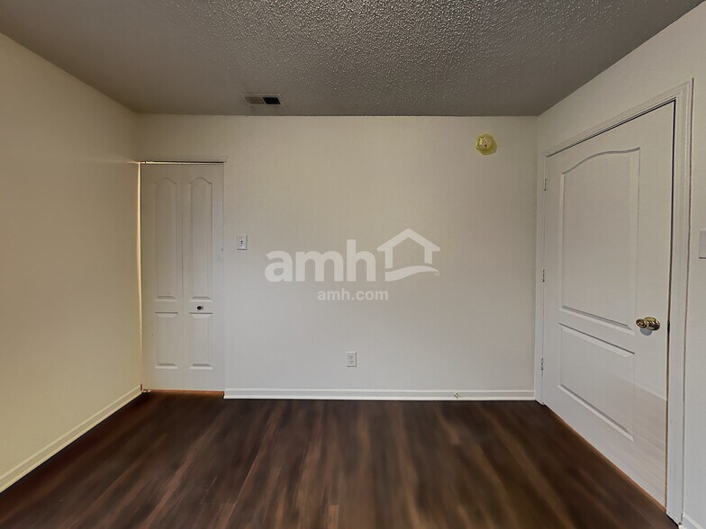 Building Photo - 9688 W Constellation Dr