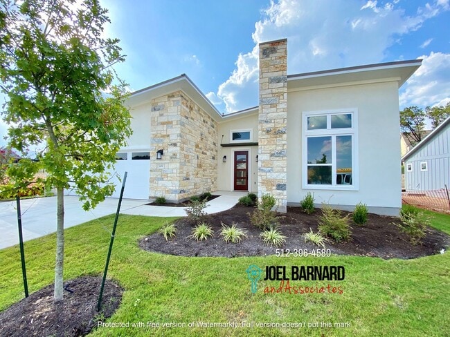 Primary Photo - Be a Part of the Kissing Tree Community!