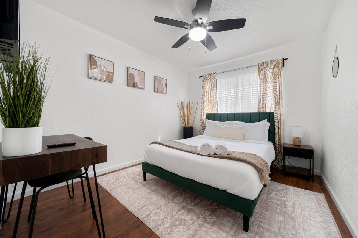 Building Photo - 10609 Olson Dr