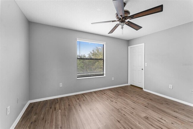 Building Photo - 2661 Oleander Lakes Dr