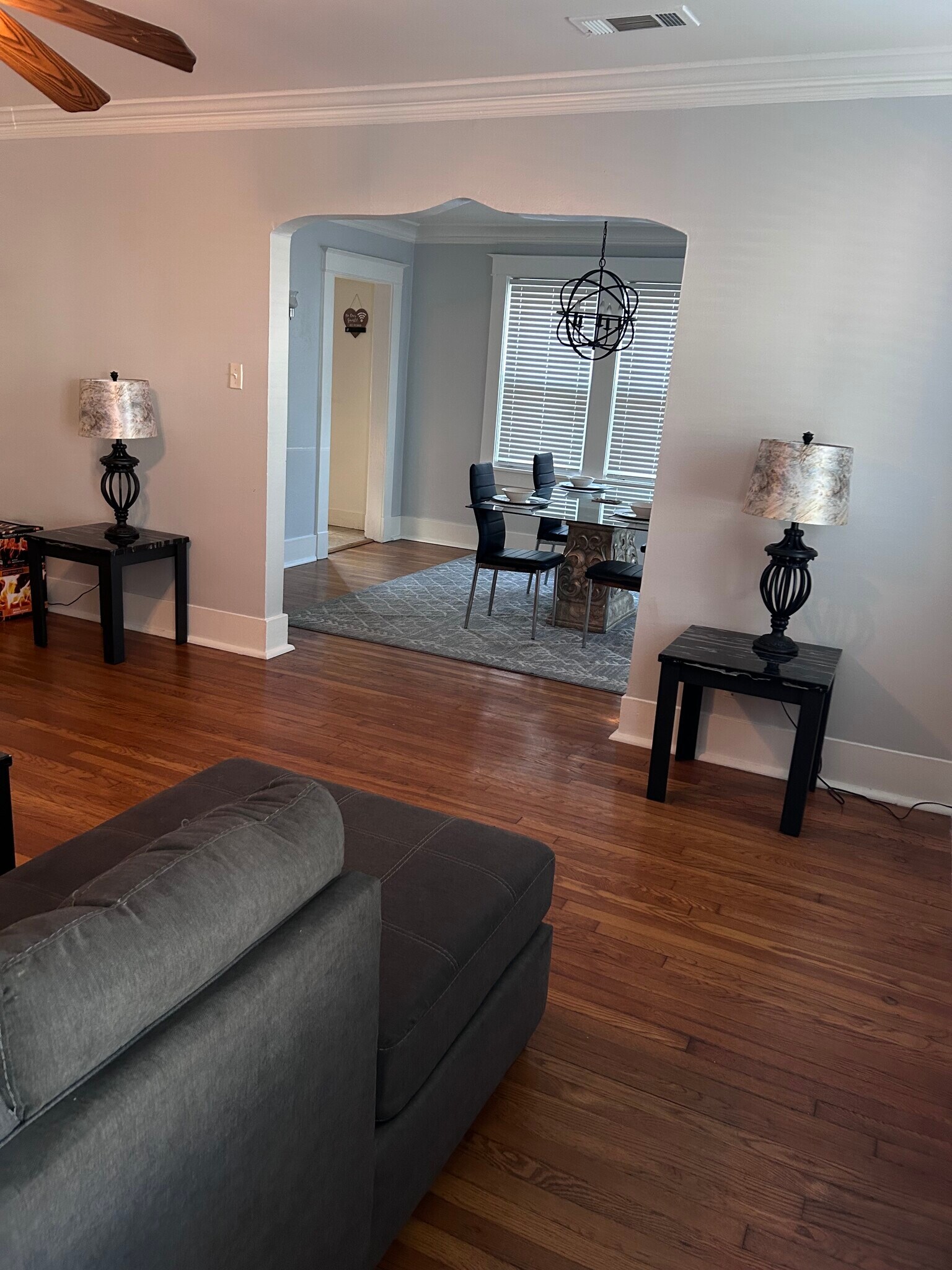 Building Photo - 1439 Eastmoreland Ave