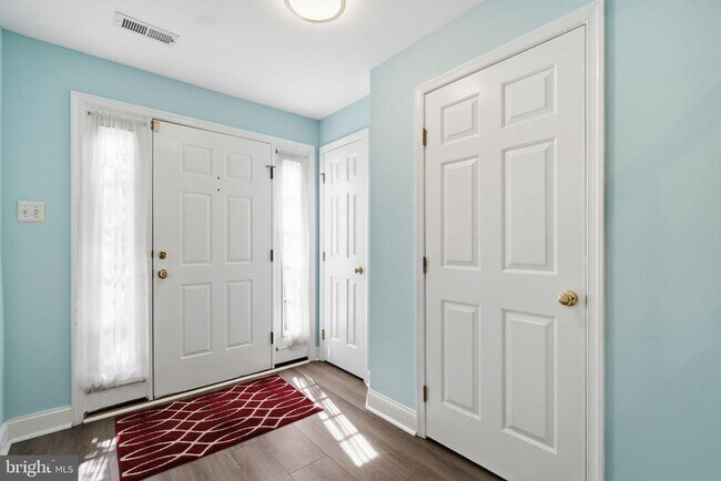 Building Photo - 4603 Weston Pl