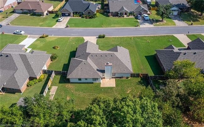 Building Photo - 8808 Skypark Dr