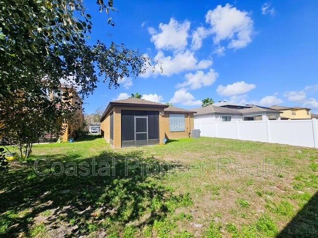 Building Photo - 6302 Magnolia Park Blvd