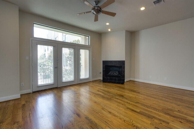 Building Photo - 6909 Staffordshire