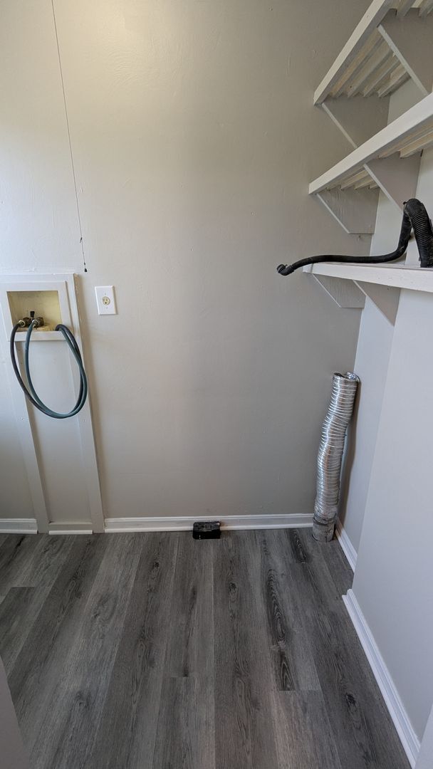 Building Photo - Welcome to this newly renovated, 4-bedroom...