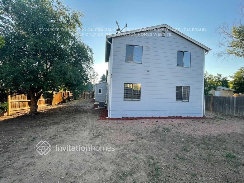 Building Photo - 17405 E Temple Dr