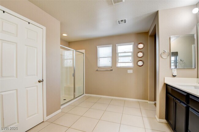 Building Photo - 462 Fortissimo St