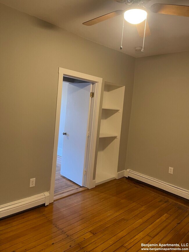 Building Photo - 75 Division St