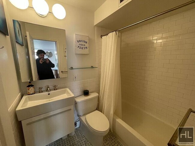 Building Photo - Dishwasher | East Village | Furnished! | T...