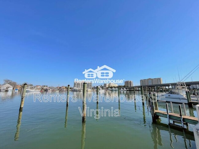 Building Photo - 411 Harbour Point