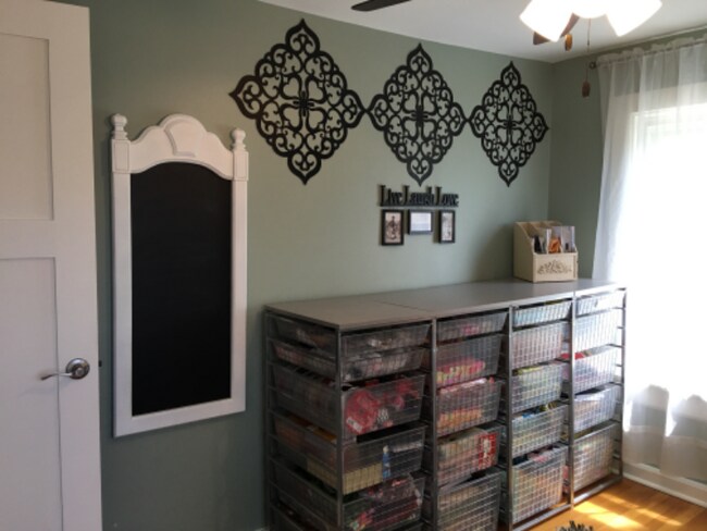 Building Photo - 634 E 5th Ave