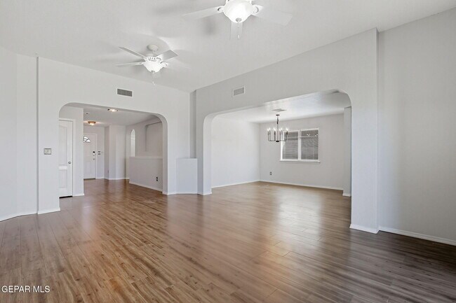 Building Photo - 6933 Jericho Tree Dr