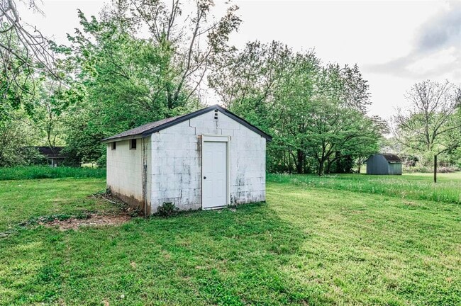 Building Photo - 204 Wilson Ave