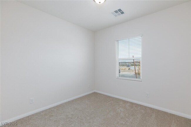 Building Photo - 819 Cottonwood Hl Pl