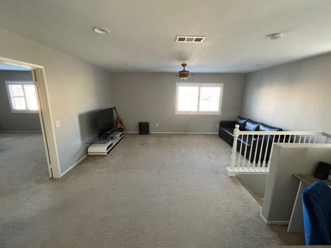 Building Photo - 10950 Mayberry St