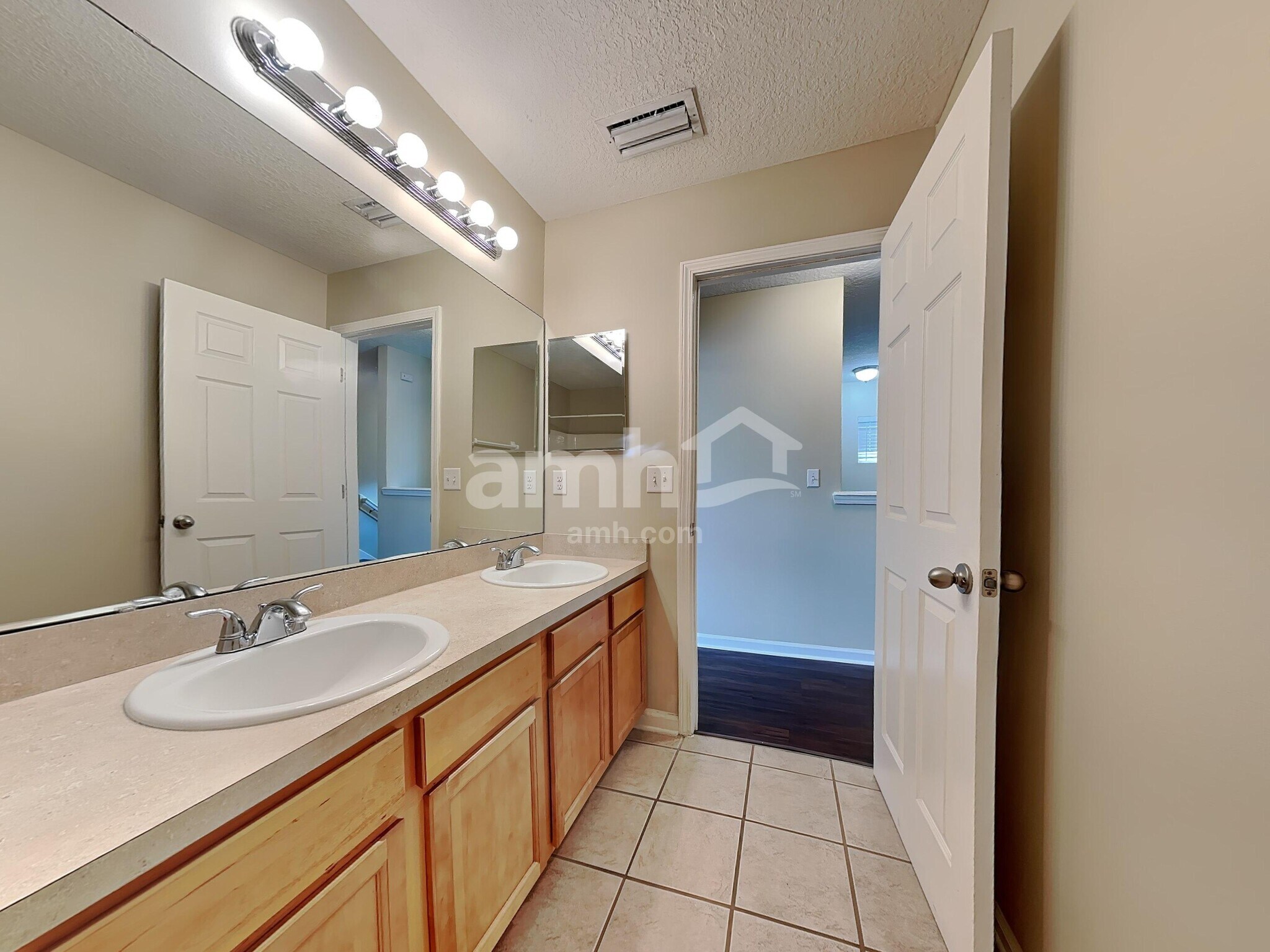 Building Photo - 96067 Waters Ct