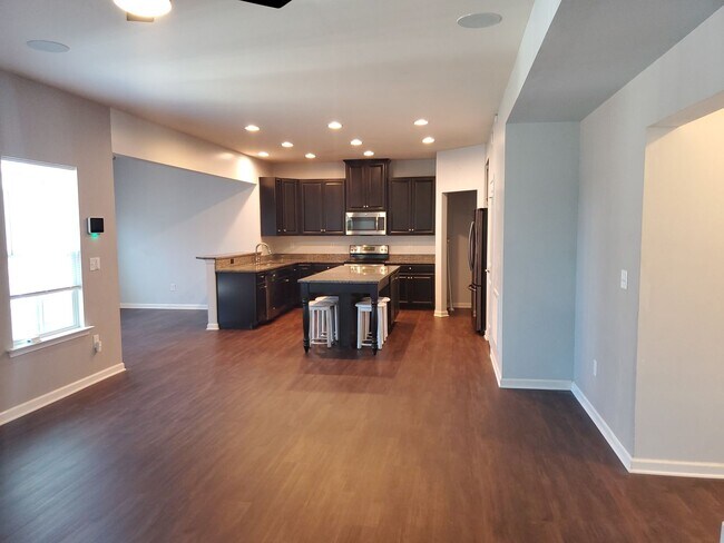 Building Photo - Culpepper Landing