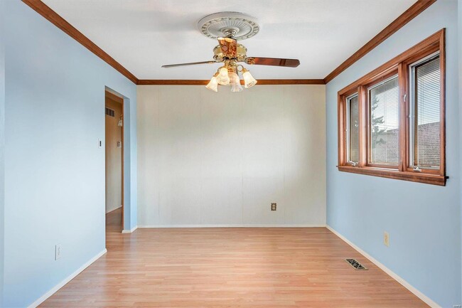 Building Photo - 5372 Chatfield Dr