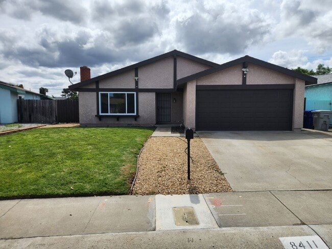 Building Photo - Completely Remodeled House In Mira Mesa